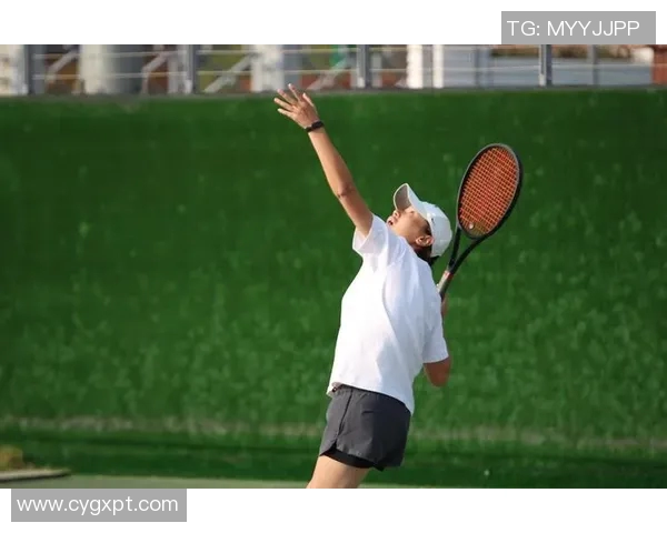 周敏独家分享网球心得与技巧助你提升球技的全方位指南