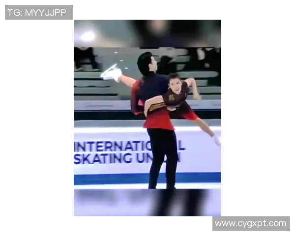 黄娜独家分享滑板技巧与心得体会助你轻松掌握滑板运动的乐趣与挑战