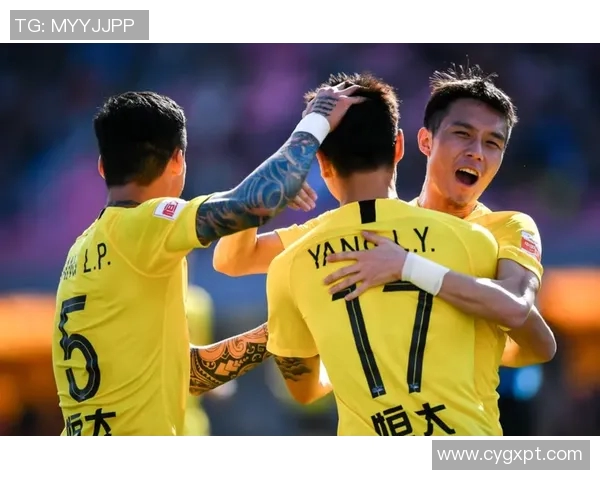 恒大迎战日利纳全力争胜期待精彩对决展现球队实力与战术魅力