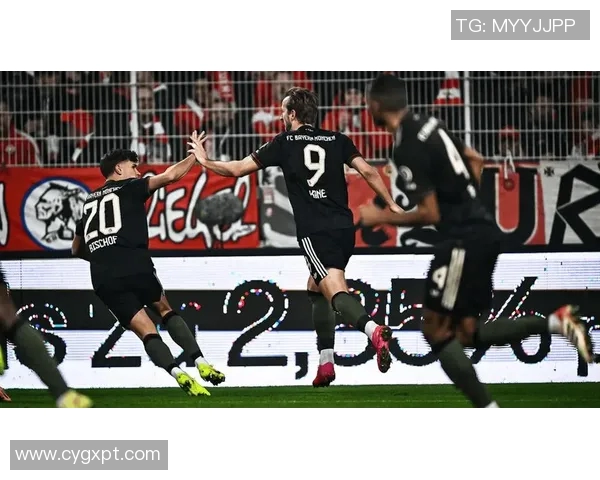 拜仁慕尼黑对阵特拉维夫马卡比精彩直播全程回顾与分析