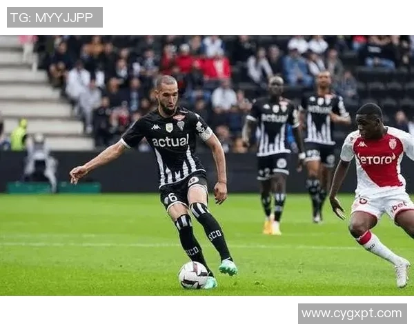 今日昂热与雷恩对决分析双方状态与战术解析