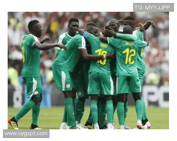 列日与塞维利的较量揭示了欧洲足球的激烈竞争与战术博弈