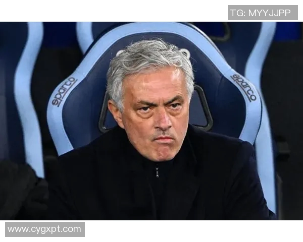 穆里尼奥怒斥欧足联争议判罚罗马遗憾被淘汰引发热议