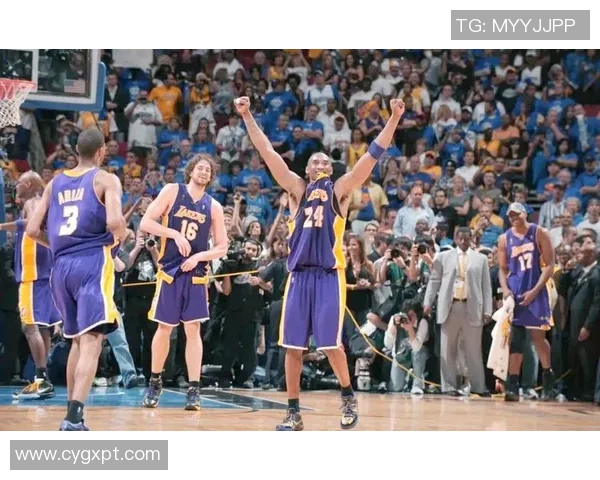03年NBA总决赛回顾魔术对湖人的经典对决与传奇时刻分析