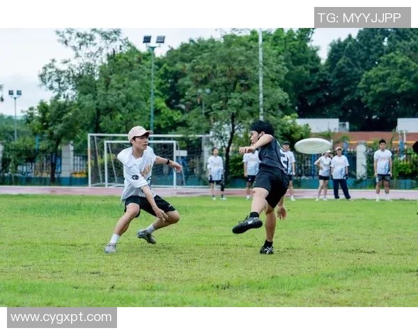 广州飞盘队配合变革引发热议助力飞盘运动新发展 广州飞盘队配合变革引发热议助力飞盘运动新发展