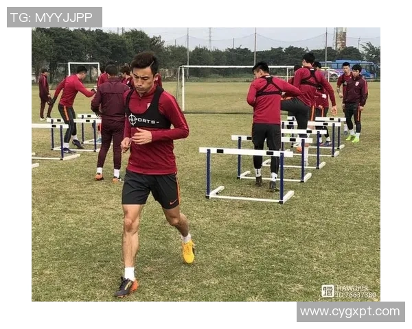 杭州足球队耐力提升之路引发热议与关注 杭州足球队耐力提升之路引发热议与关注