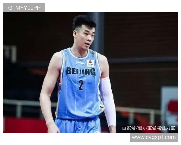 李慕豪：从篮球新星到职业生涯巅峰的成长之路与未来展望