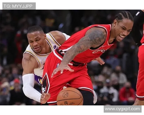 活塞与小牛在NBA夏季联赛中激战正酣新星球员表现引人瞩目