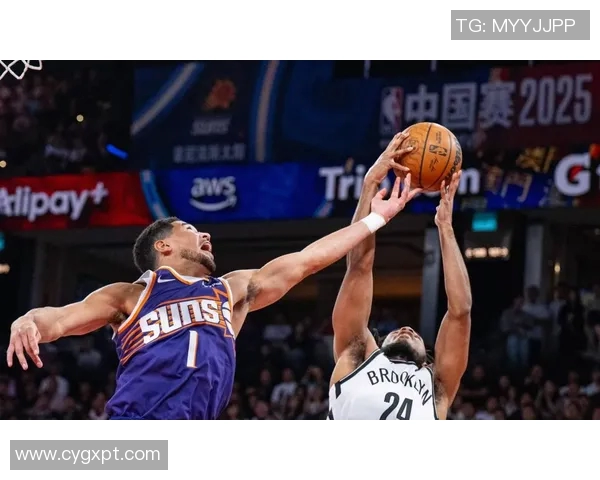 雄鹿与独行侠激战正酣NBA赛季精彩对决引发球迷热议