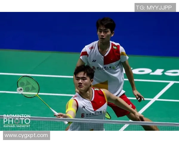 张伟专访：从青涩少年到羽毛球冠军的奋斗与成长之路